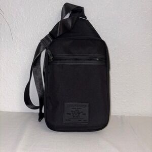 True Religion Black Sling Bag Crossbody Chest Pack Men's Adjustable Strap new